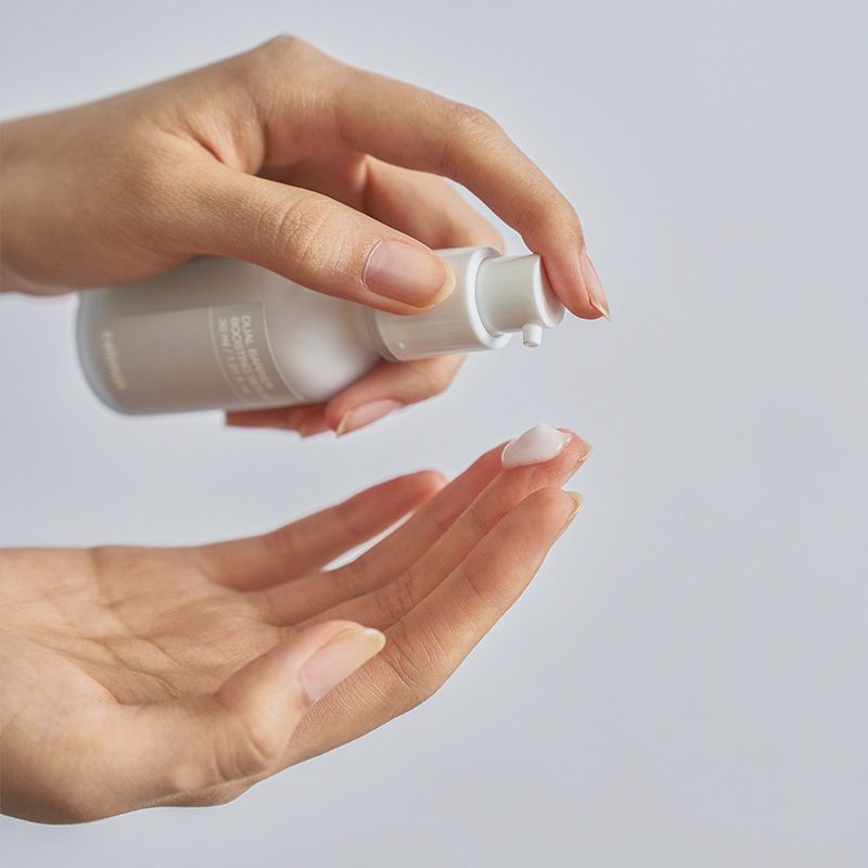 Dual Barrier Boosting Serum, Hydrates, Calms & Repairs with Ceramides