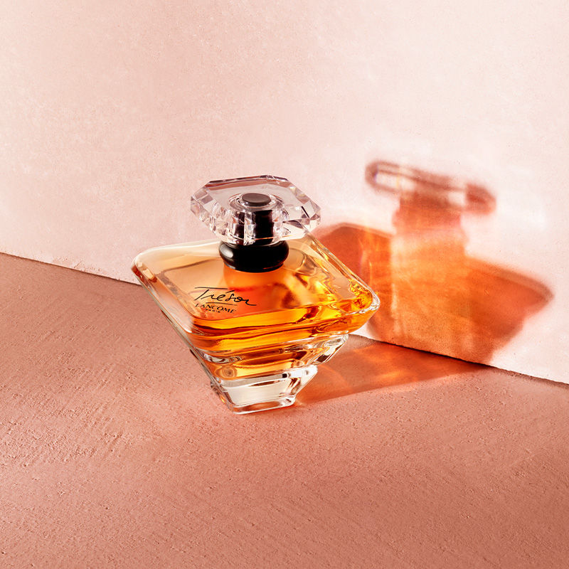 Tresor Eau De Parfum Luxury Perfume For Her With Bergamot, Jasmine, Vanilla