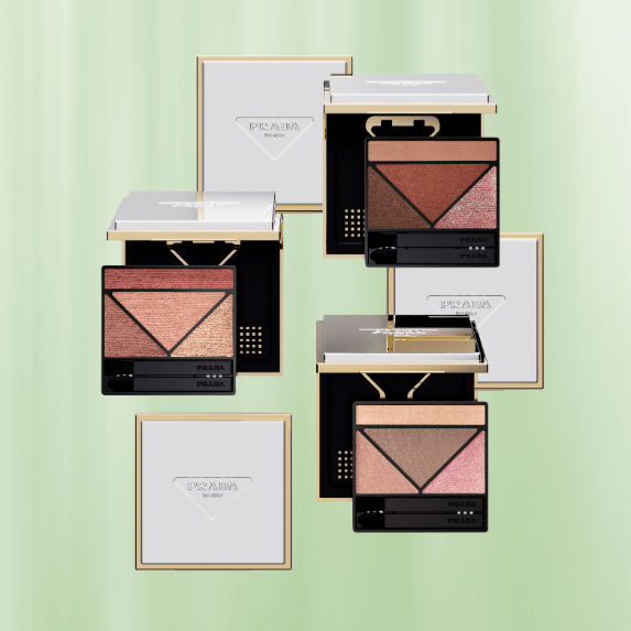 Dimensions Holo Nude Eyeshadow