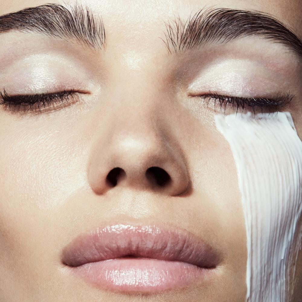 Hydrate & Nourish Age Defence Retinol Day Moisturiser With SPF 30