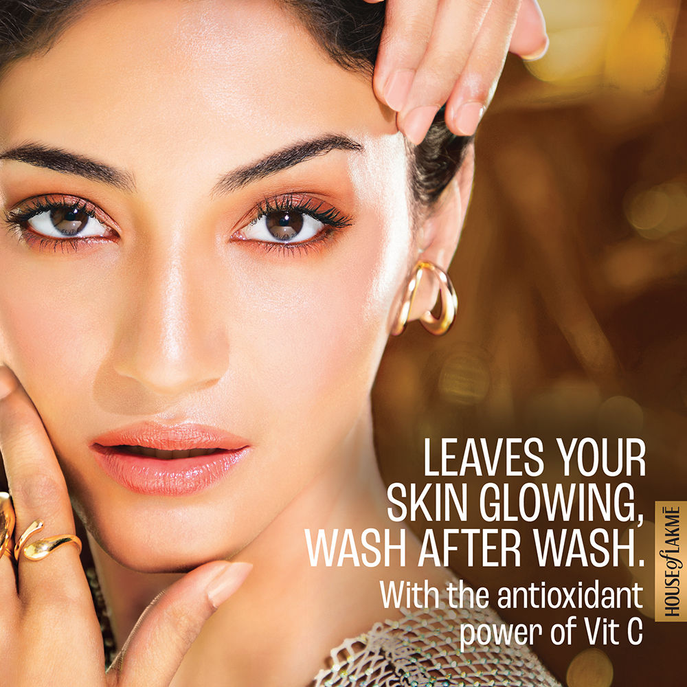 9 to 5 Vitamin C 100% Soap Free Face Wash with Lemon Extract and Gentle Exfoliating Beads