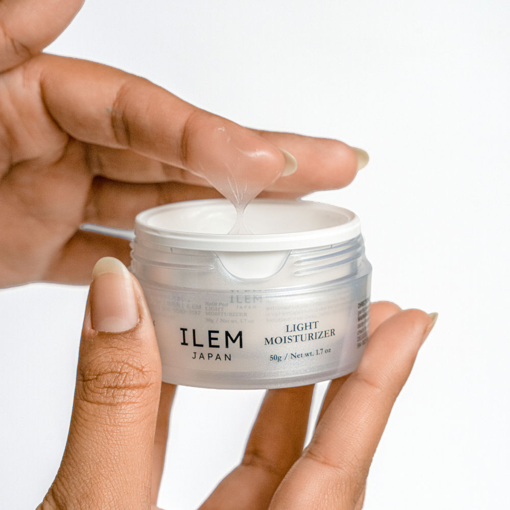 Light Moisturizer Gel Cream With Niacinamide, Ceramides & Centella