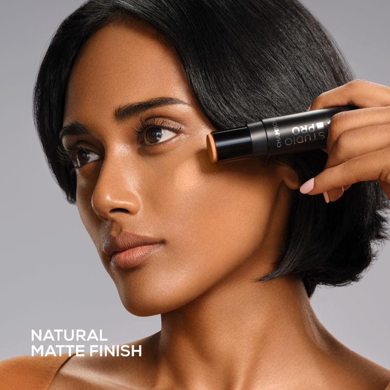 Studio Pro Le Sculpte Stick Foundation