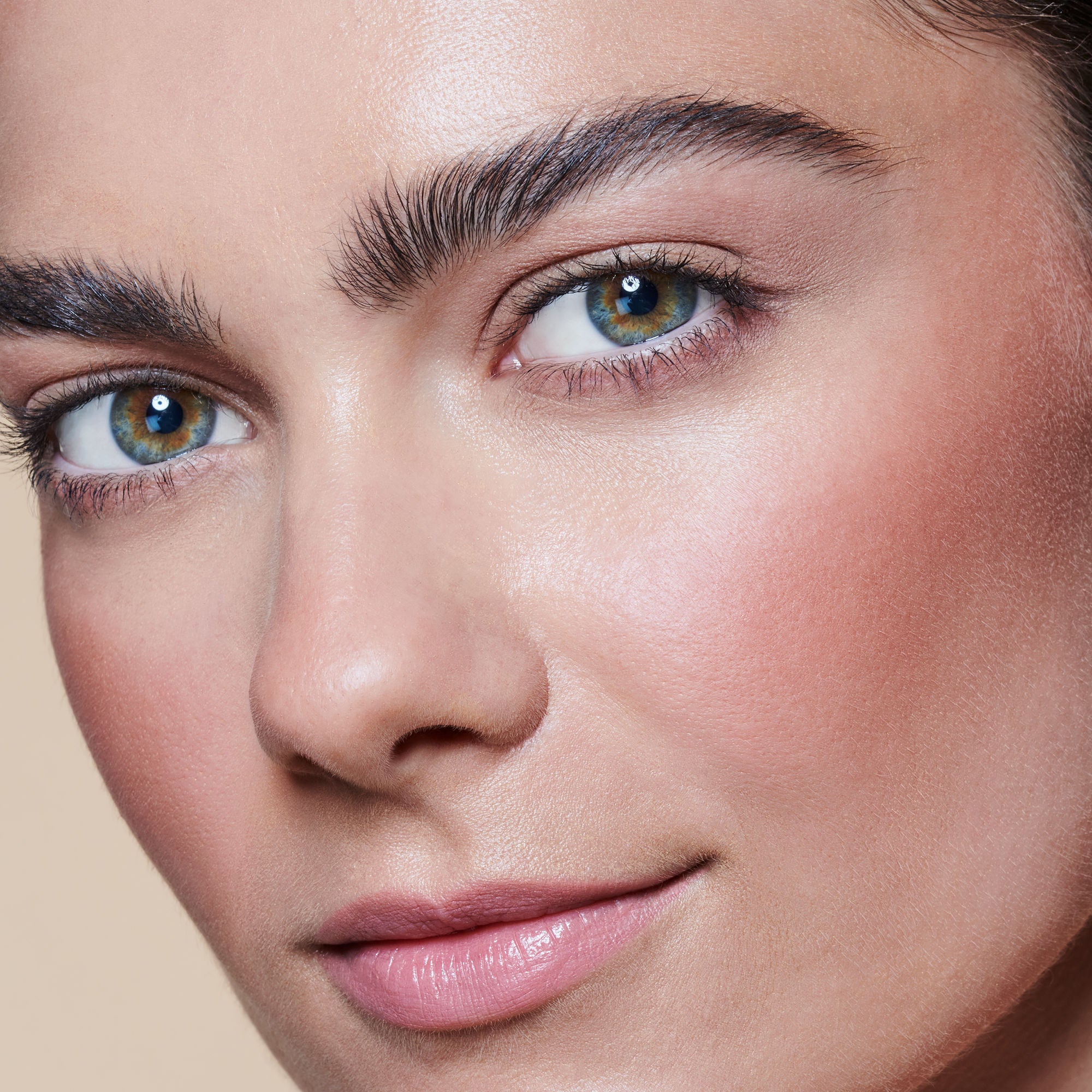 Primer-Infused Blush