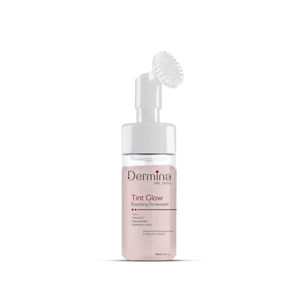 Tint Glow Foaming Facewash with Vitamin C, Niacinamide & HA for Radiant Skin