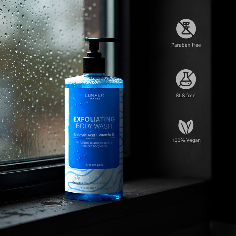 Oud Refreshing Foaming & Exfoliating Shower Gel