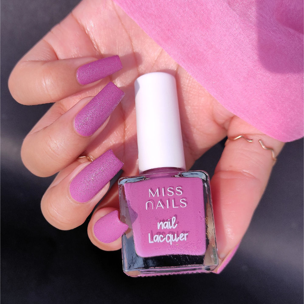 Nail Laquer