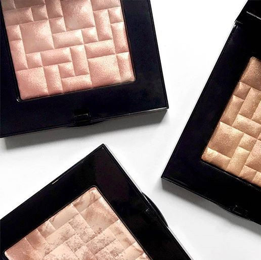 Highlighting Powder