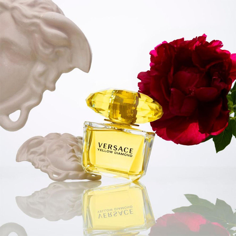 Yellow Diamond Eau De Toilette For Her