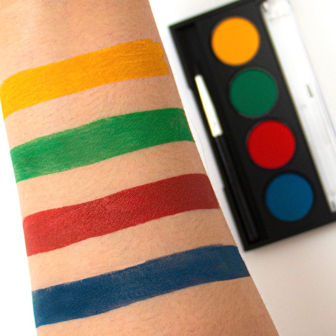 Graphic Eyeliner Palettes
