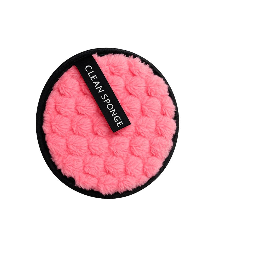 Reusable Makeup Remover Pad - Sustainable Alternative to Disposable Wipes.