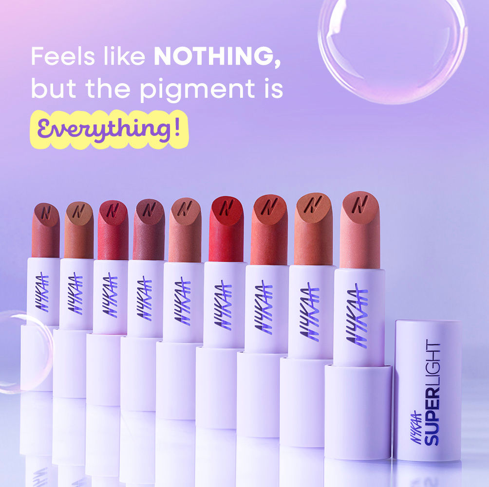 Nykaa Superlight Powder Matte Feathertouch Lipstick with High Pigment