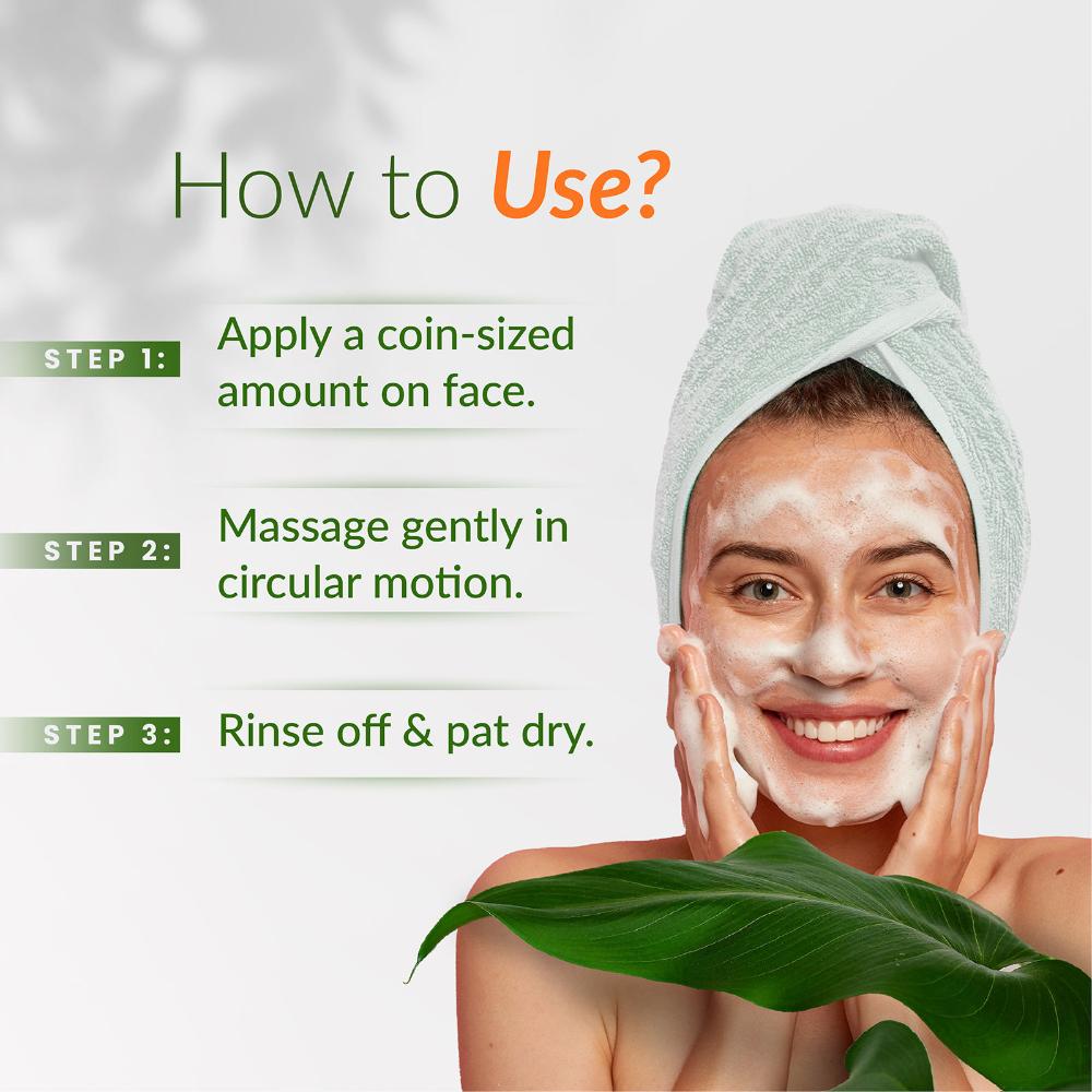 Papaya & Vitamin E Insta Glow Exfoliating Face Wash