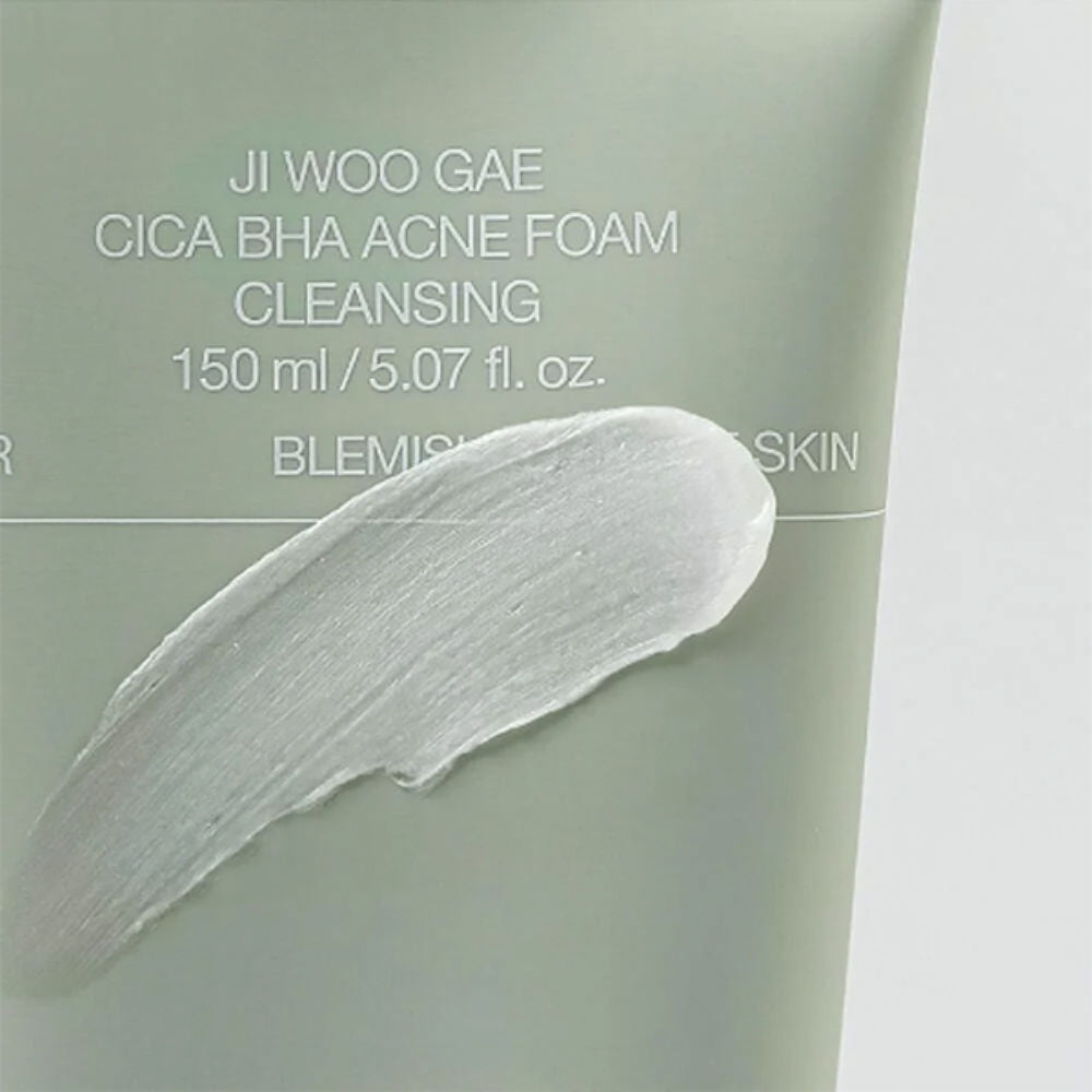 Ji Woo Gae Cica BHA Acne Foam Cleanser, Exfoliates, Clears Acne & Calms Skin